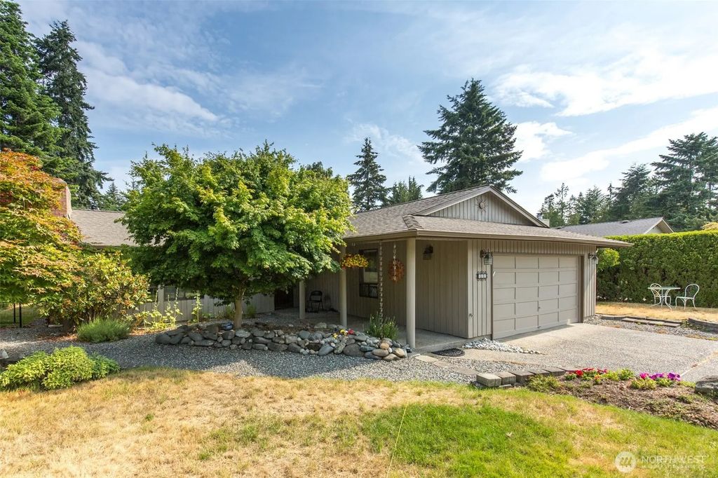 191 Sunland Drive, Sequim