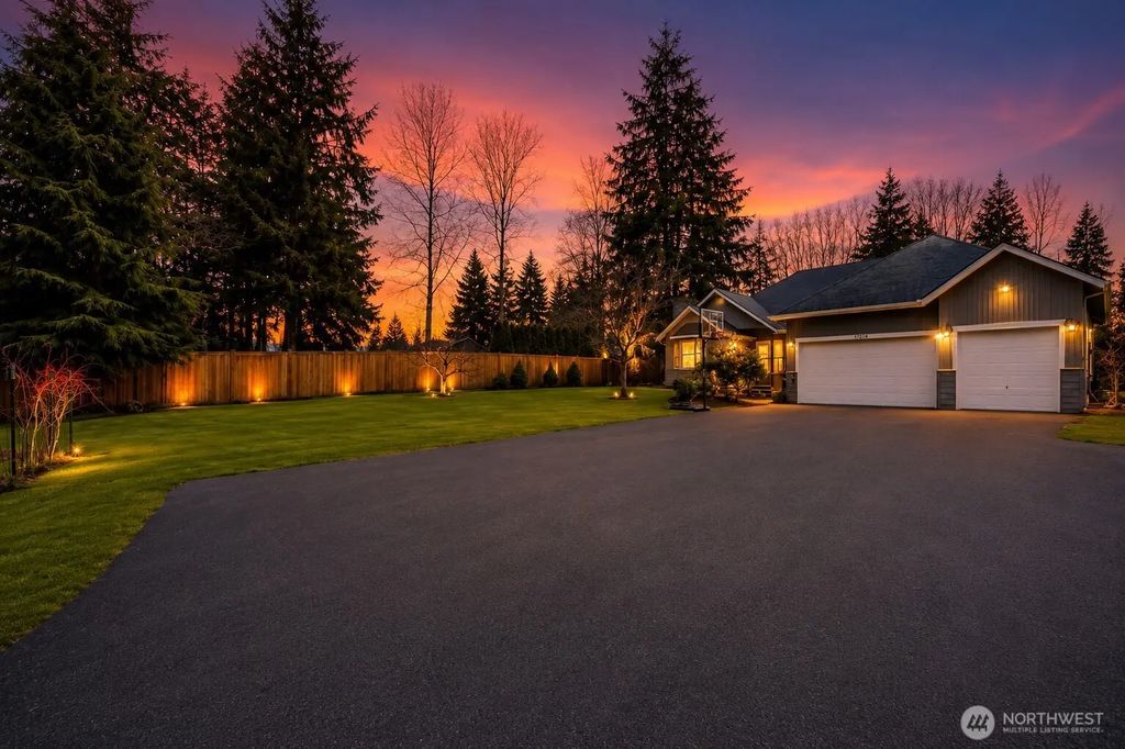17214 Snohomish Avenue, Snohomish