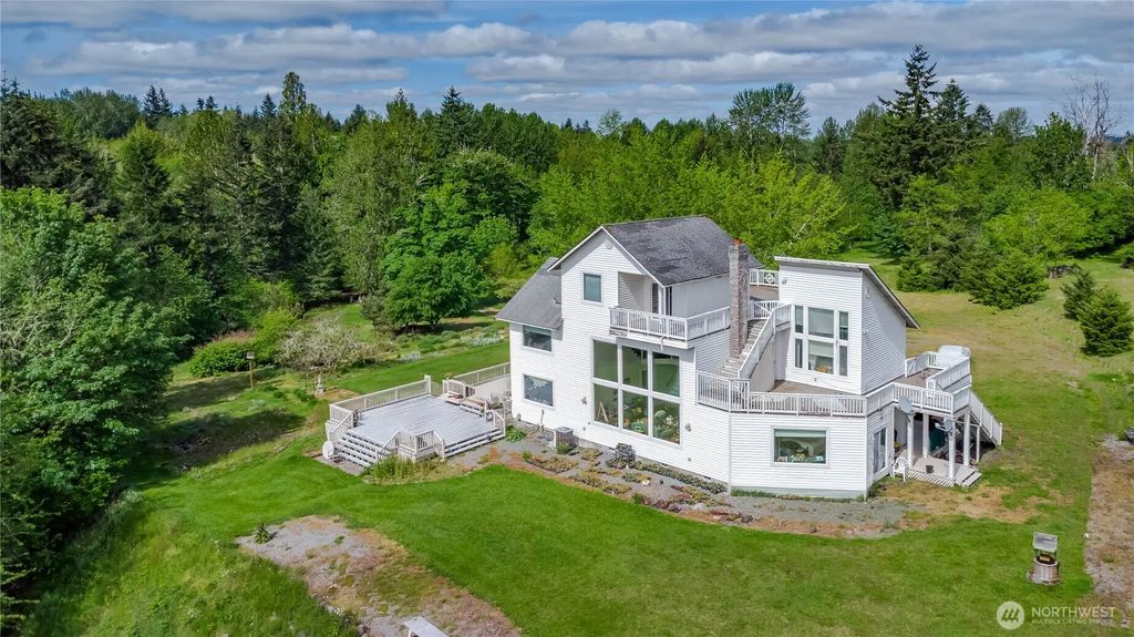 34110 Orville Road E, Eatonville