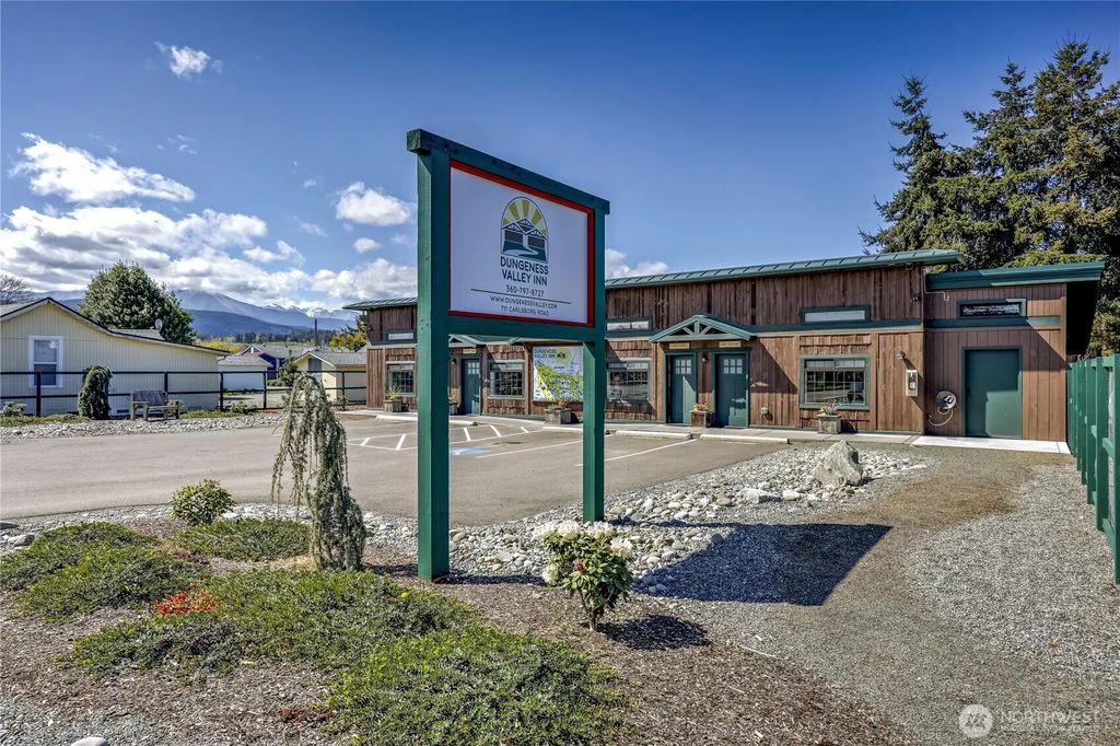 711 Carlsborg Road, Sequim