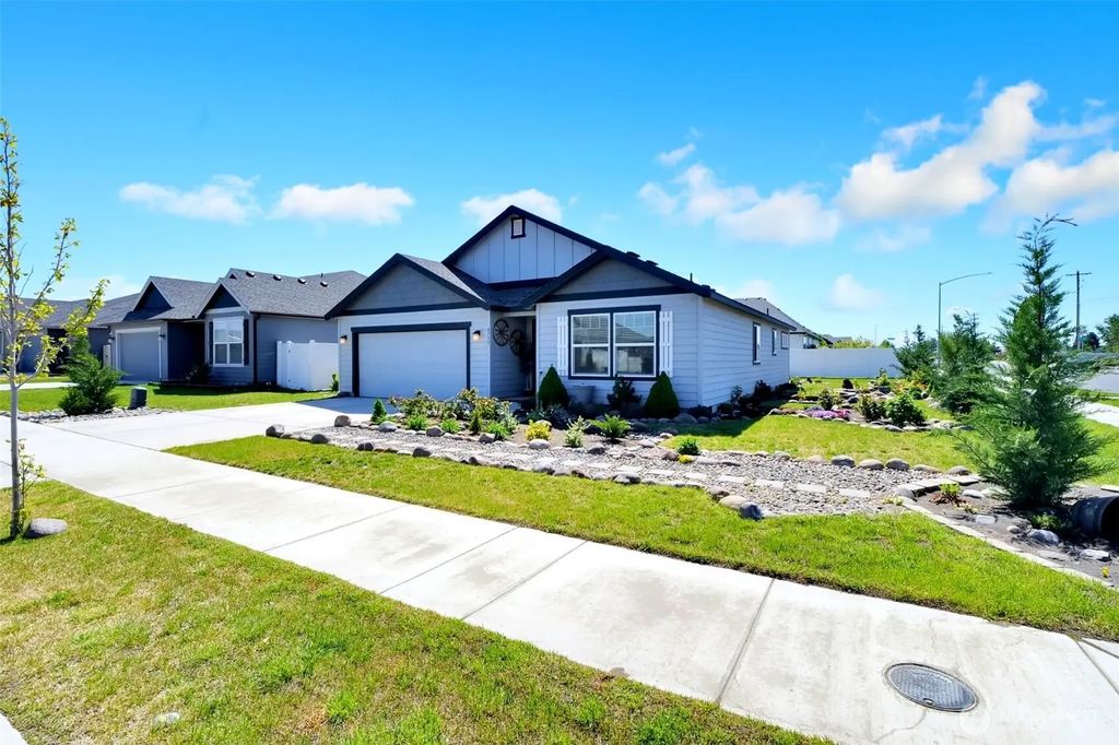 4735 W Cottontail St, Moses Lake