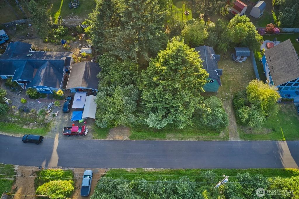 165 Auriga Avenue Sw, Ocean Shores