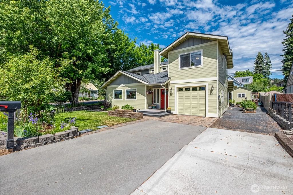 604 Birch Street, Leavenworth