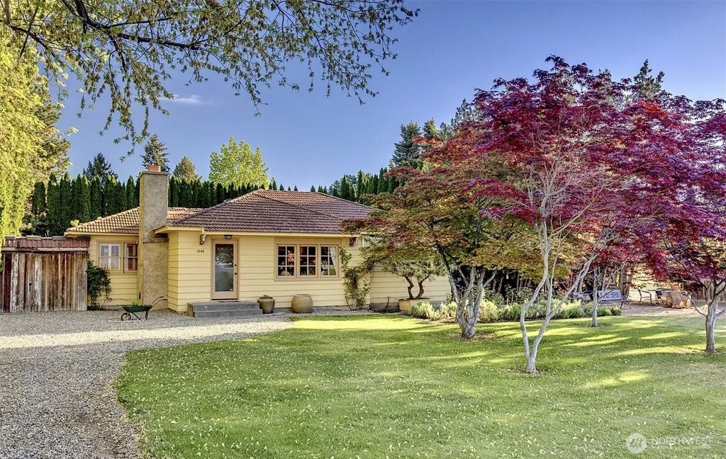 1646 Road 20 Nw, Soap Lake