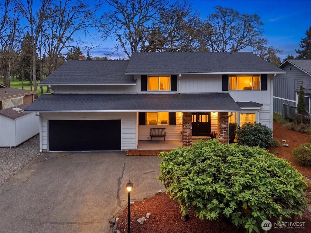 8410 Zircon Drive Sw, Lakewood