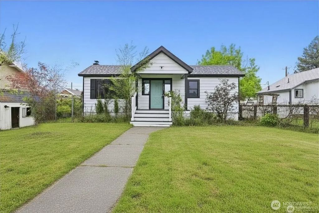 4807 N Howard Street, Spokane