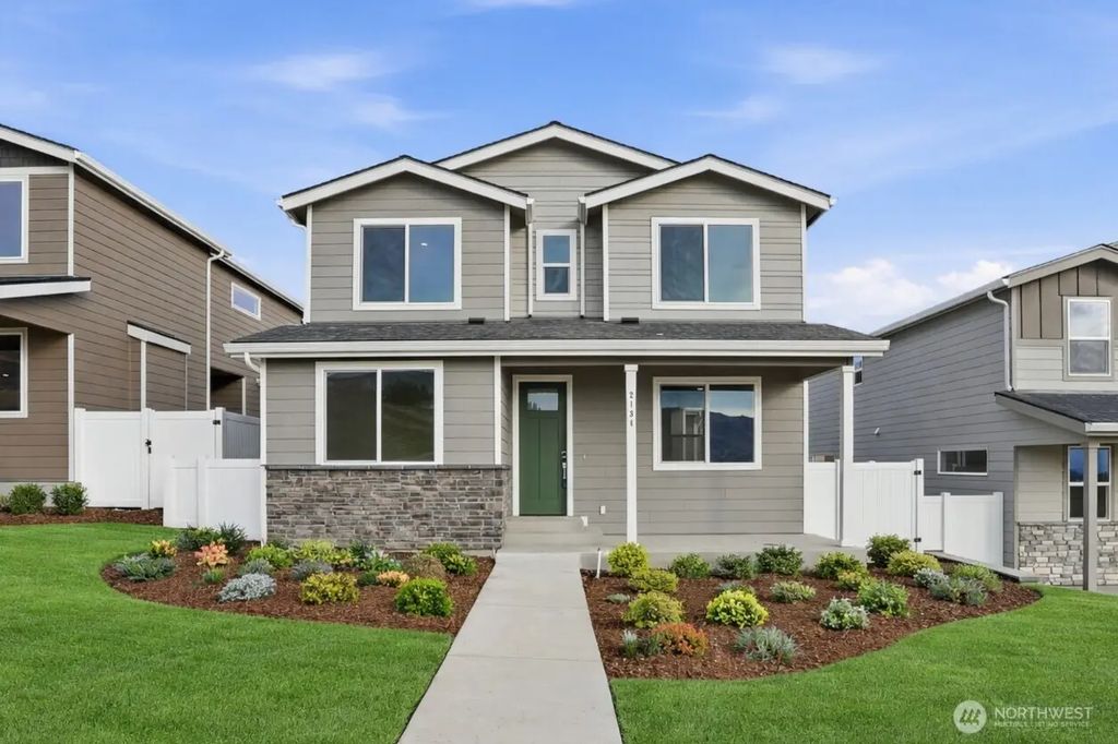 2125 Maple Street, Wenatchee
