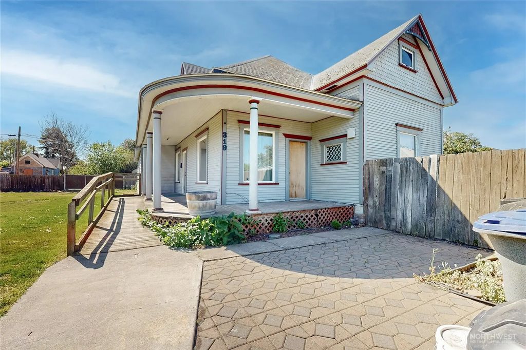 319 W Cherry Street, Walla Walla