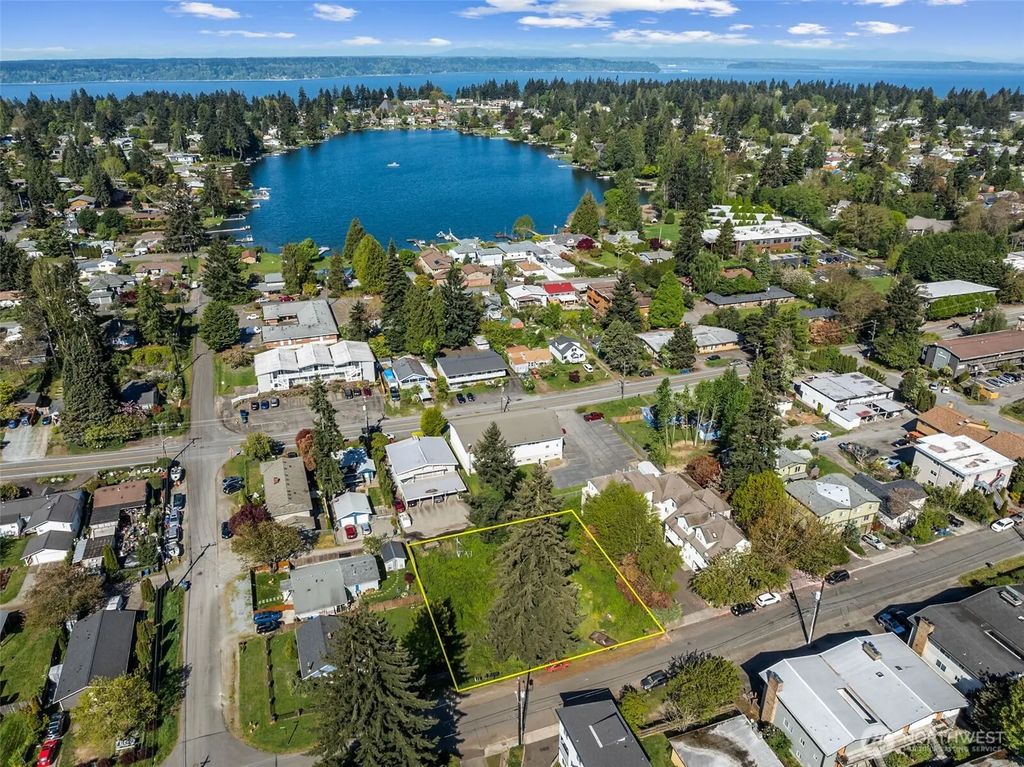 15439 9th Avenue Sw, Burien
