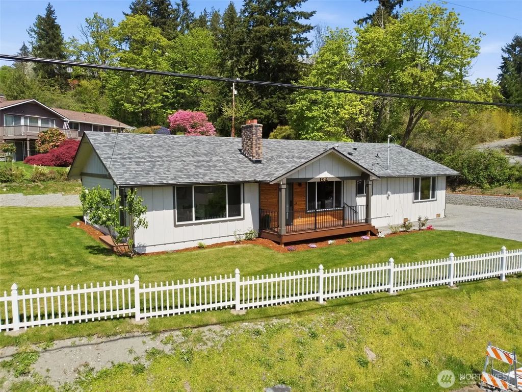 12307 53rd Street Ct E, Edgewood