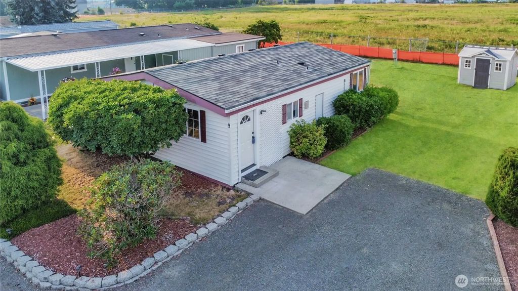 9900 Blomberg Street Sw 9, Olympia