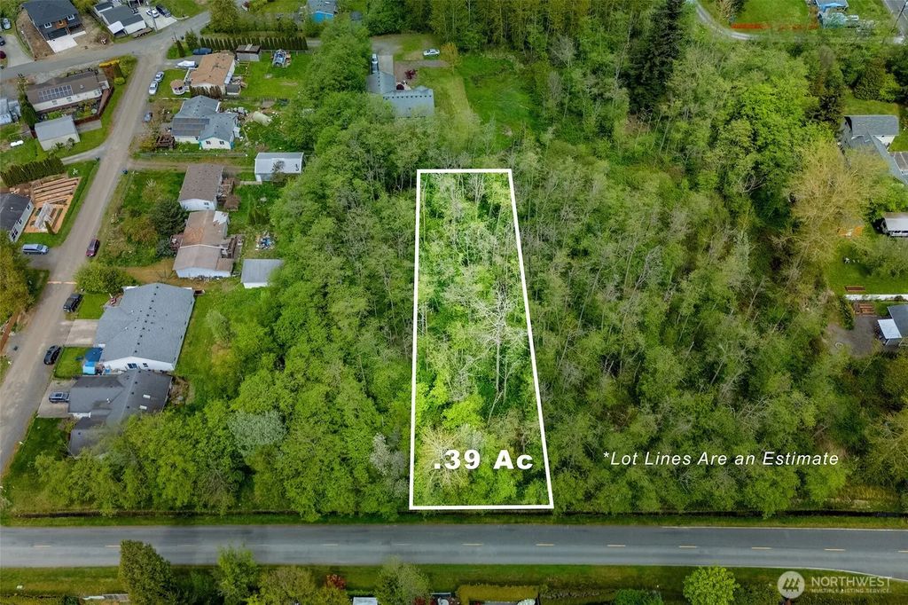 4872 Bay Road, Blaine