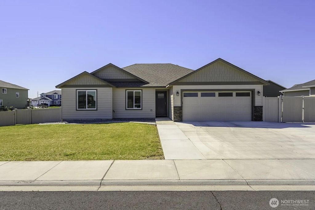 1012 8th Avenue Ne, Ephrata