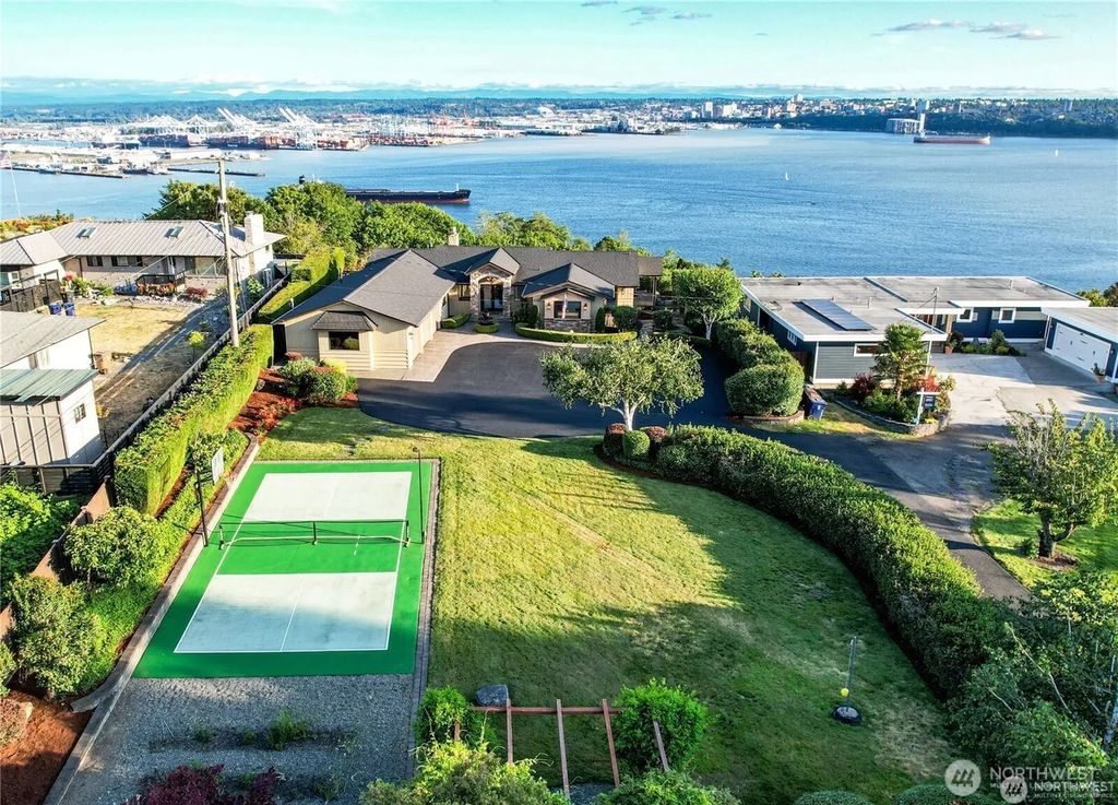 4702 Browns Point Boulevard Ne, Tacoma