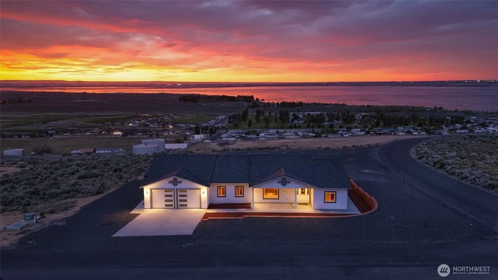 6820 Road 8.8 Se, Othello