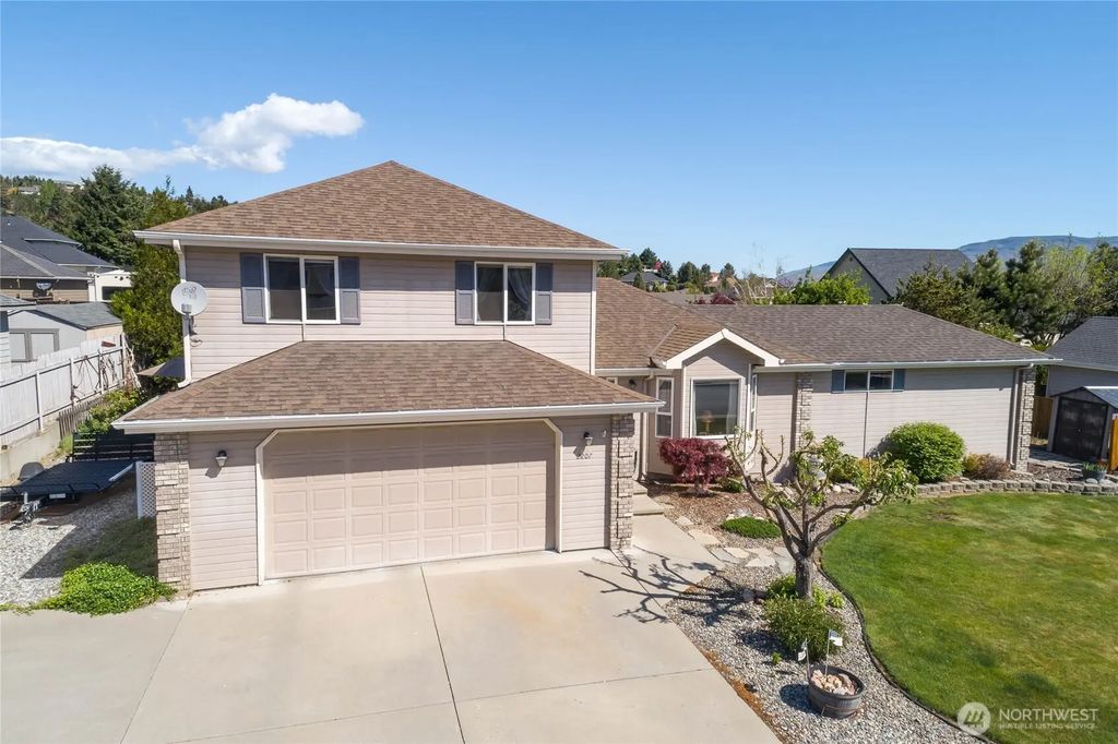 2207 Ashley Brooke, Wenatchee
