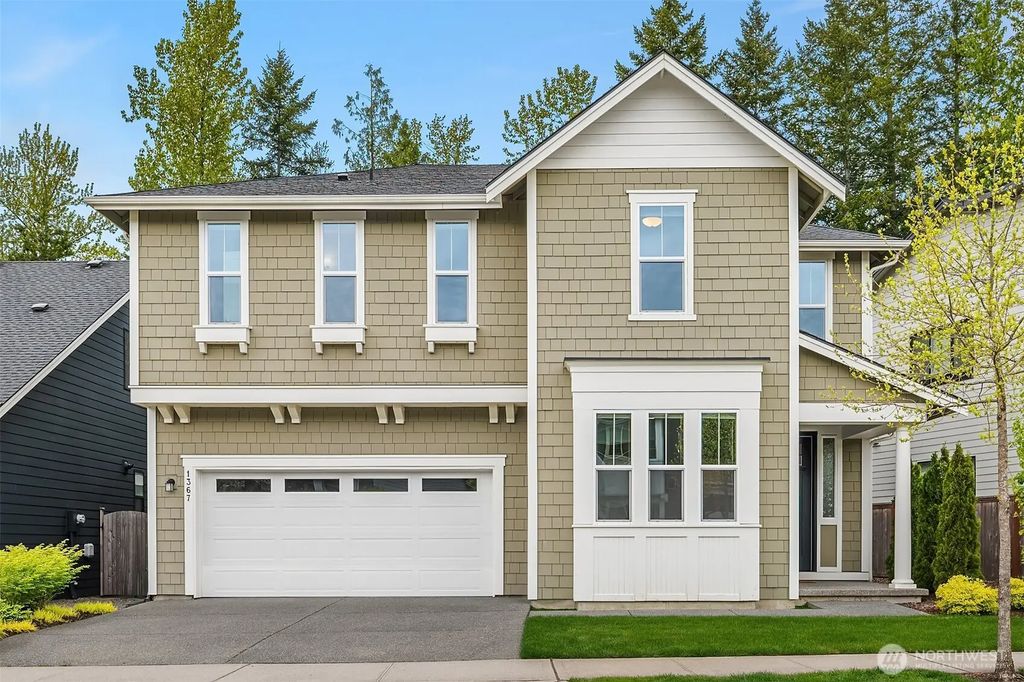 1367 Bandera Avenue Se, North Bend