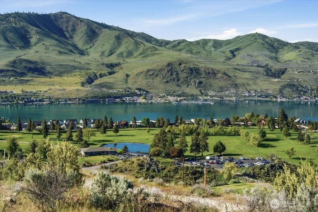 857 Long Drive, Chelan