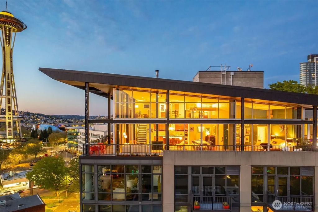 2720 3rd Avenue Ph1, Seattle