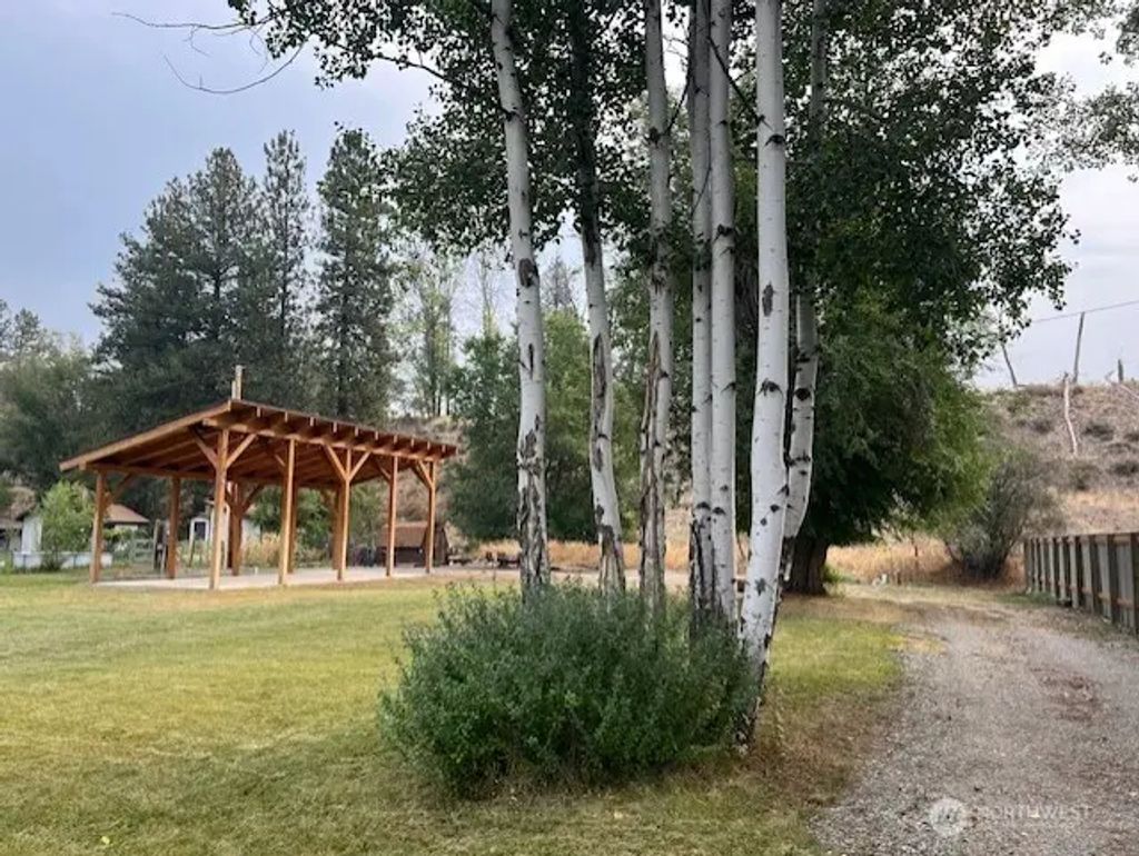29 Twisp Airport Road, Twisp