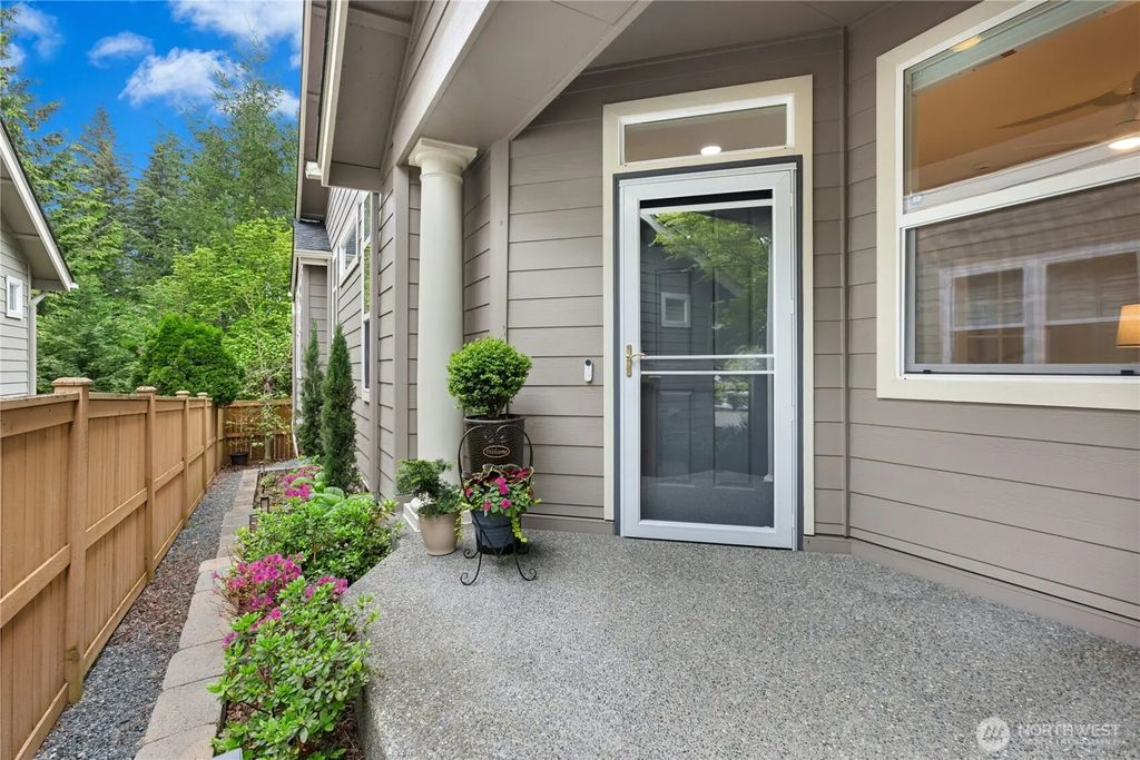 22920 Ne 132nd Place, Redmond