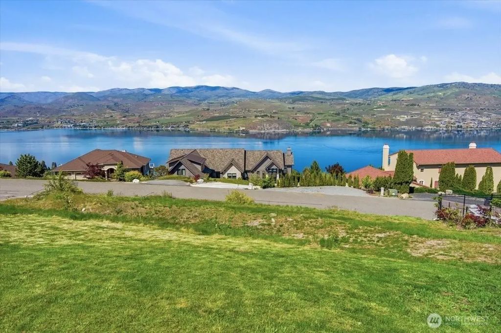 145 Mirabella Drive, Chelan