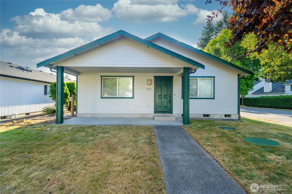 4511 Carver Street Se, Olympia