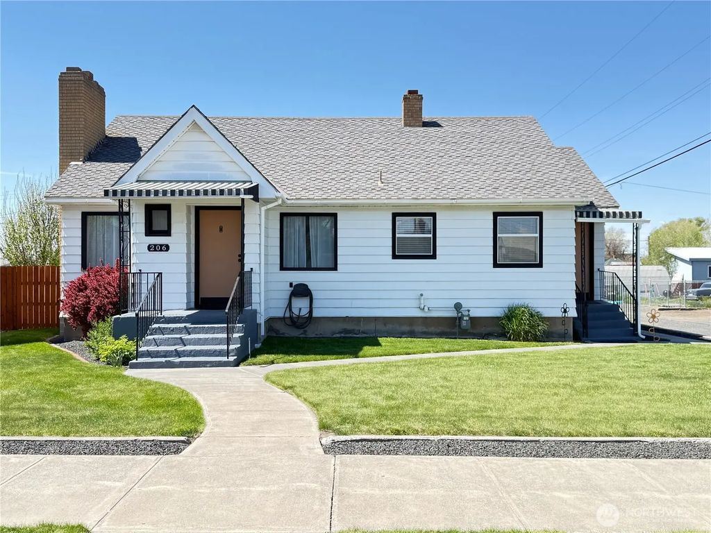 206 S Alder Street, Odessa