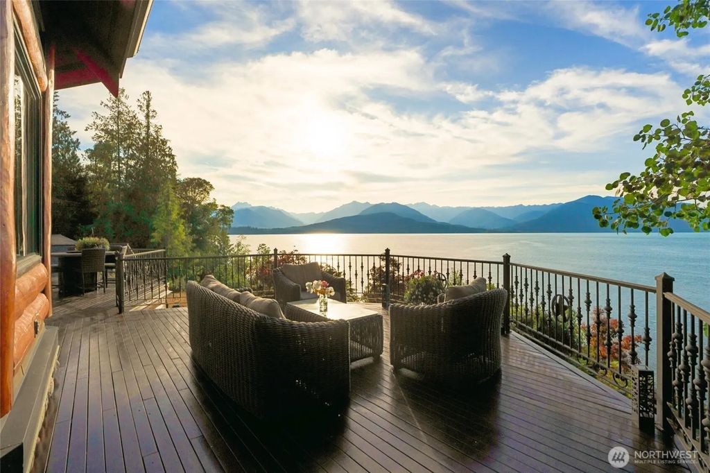 14594 Nw Tree Top Lane, Seabeck