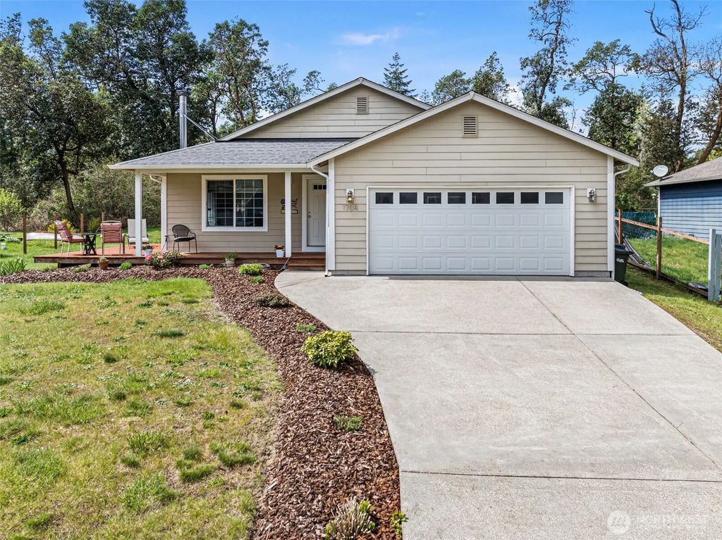 1704 197th Avenue Sw, Lakebay