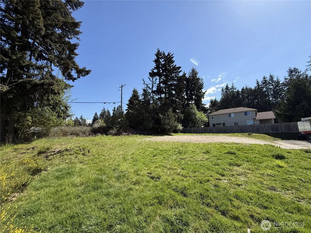 9999 Aurora Court, Port Angeles