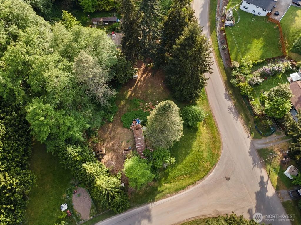 2844 Sunlight Drive, Clinton