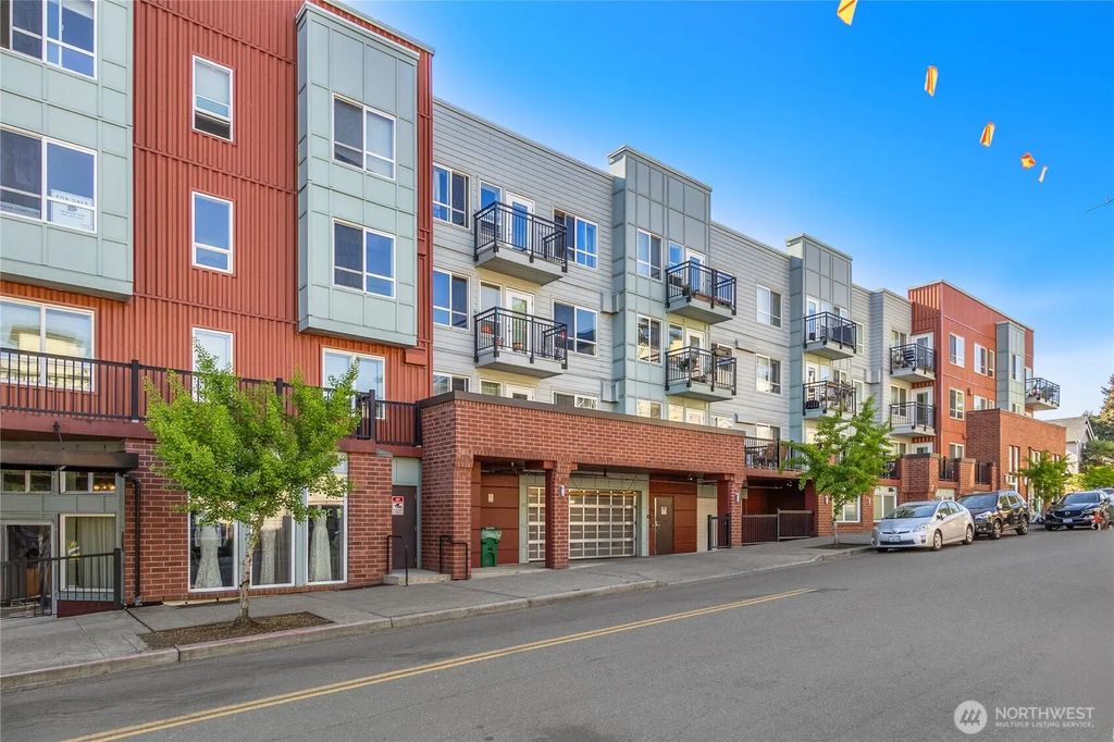 424 N 85th Street 404, Seattle