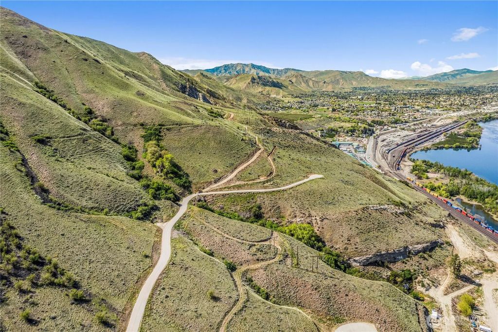 1501 Lot C Malaga Alcoa Highway, Wenatchee