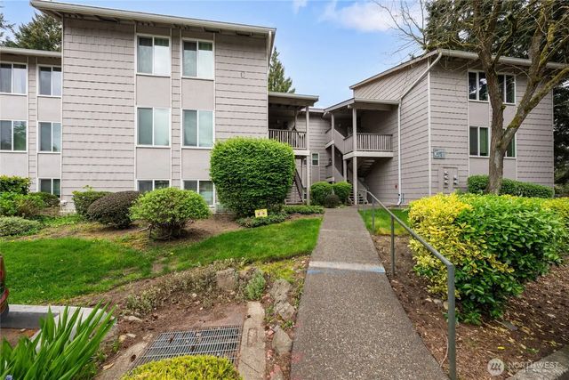 33030 17th Place S C303, Federal Way