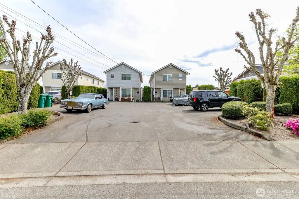 10426 17th Avenue Sw 10426, Seattle