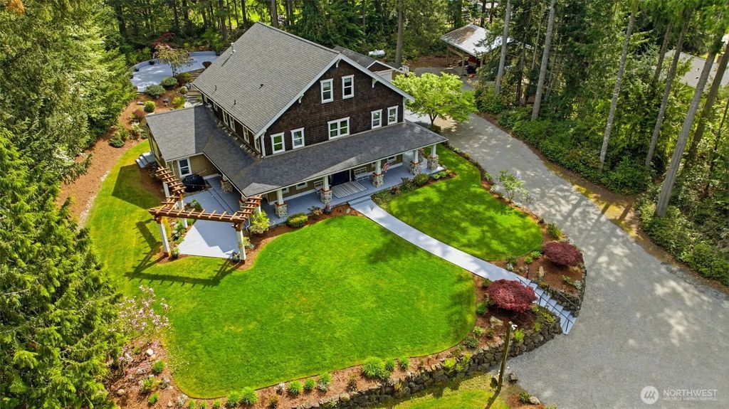 252 & 250 Nw Sigurd Hanson Road, Poulsbo