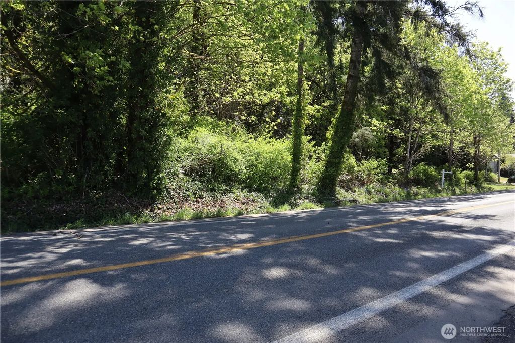 16210 Xxx E State Route 106, Belfair