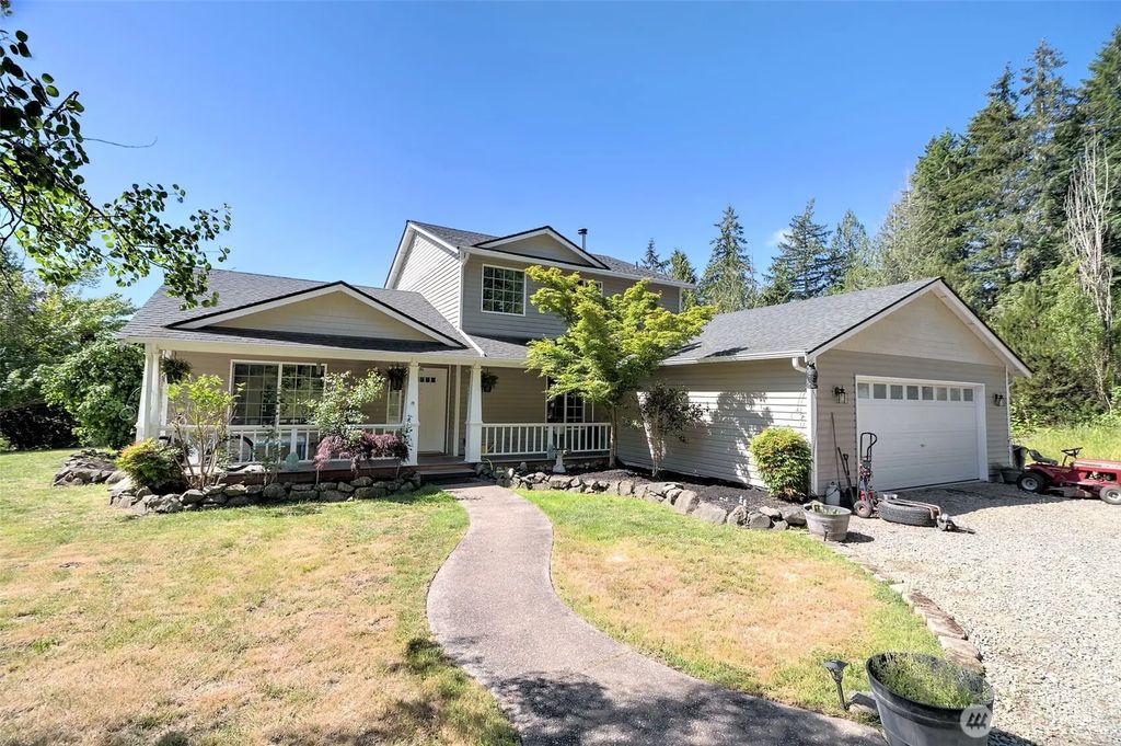 361 N North Hill Road, Hoodsport