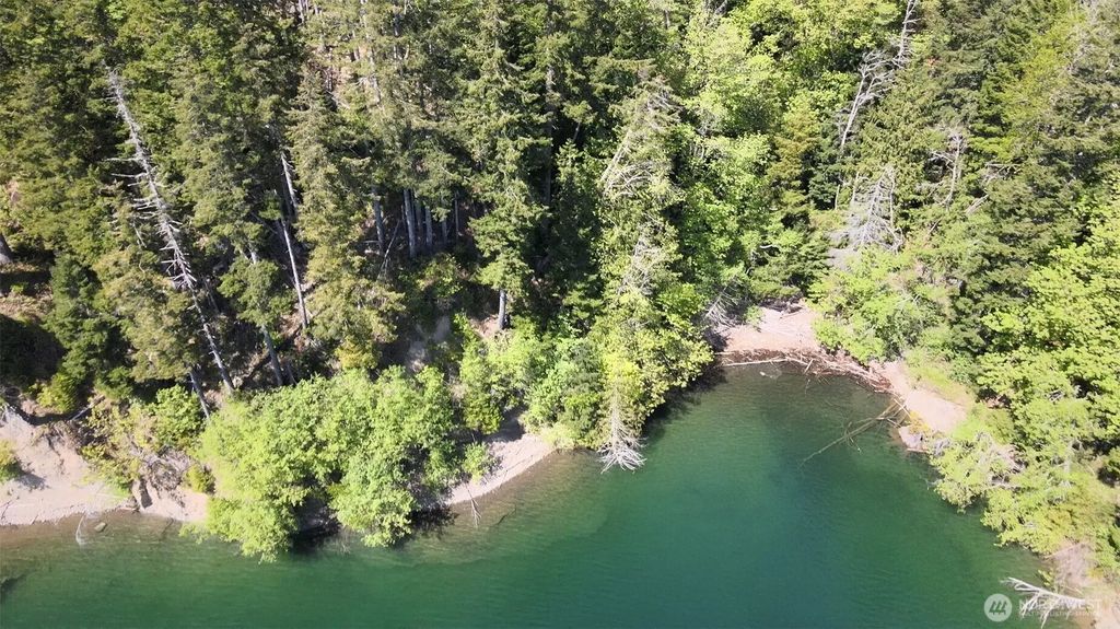 650 W Cushman Ridge Drive, Hoodsport