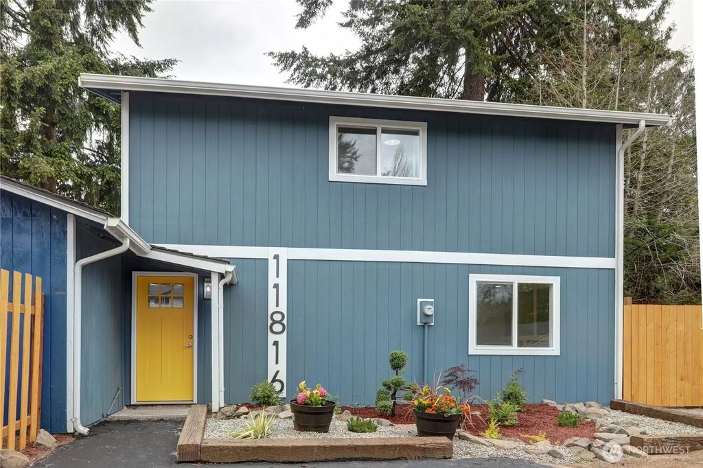 11816 Se 318th Place, Auburn