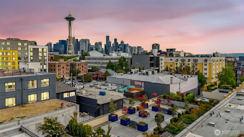 17 W Mercer Street 301, Seattle
