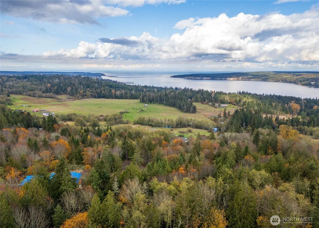 495 Louella Road, Sequim