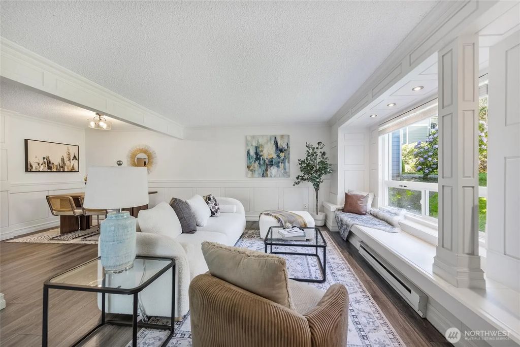 7577 Old Redmond Road 10, Redmond