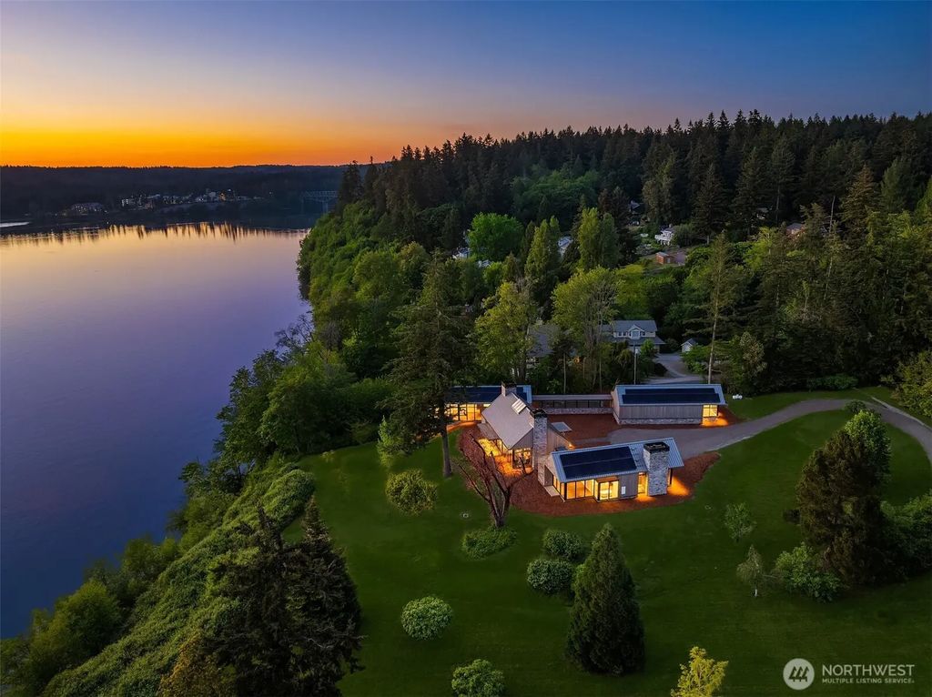 15137 Henderson Road, Bainbridge Island