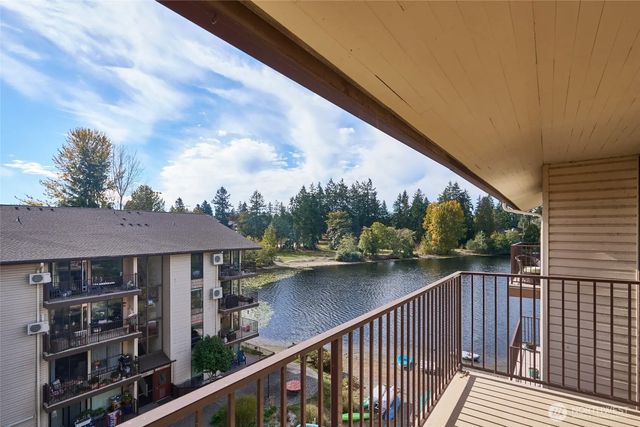 13229 Linden Avenue N 403b, Seattle