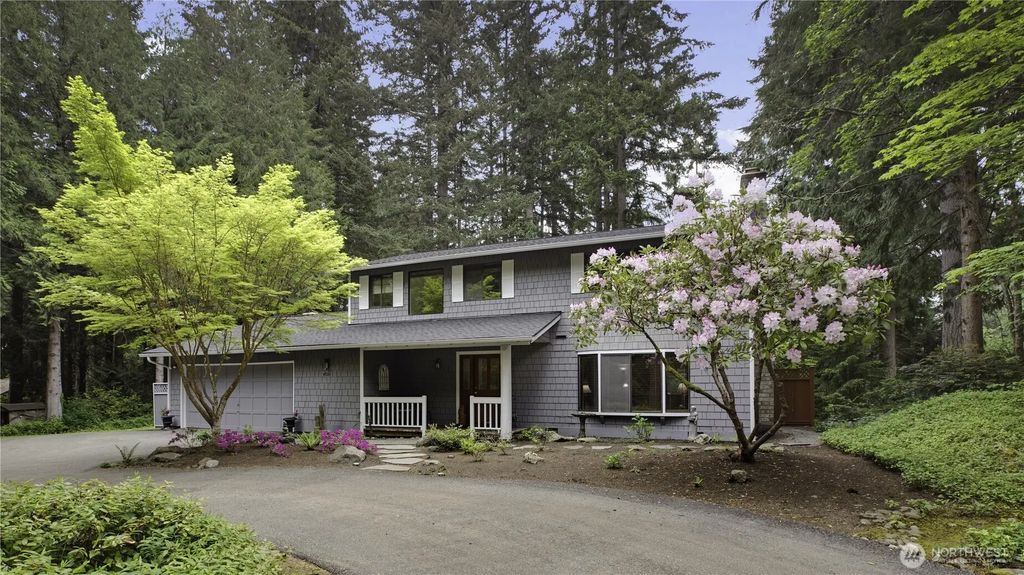 4320 Palomino Drive Ne, Bainbridge Island