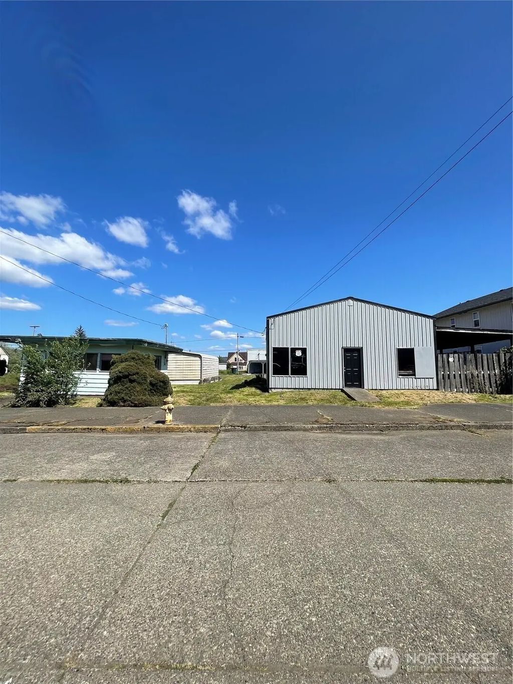 419 & 441 1st Street, Raymond