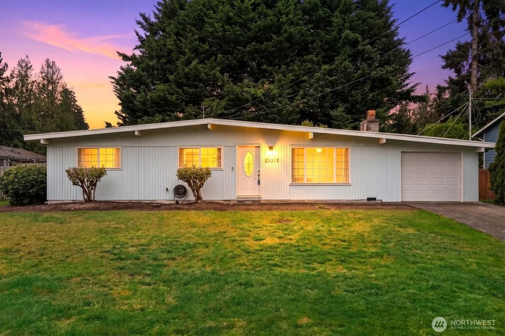 29317 38th Place S, Auburn