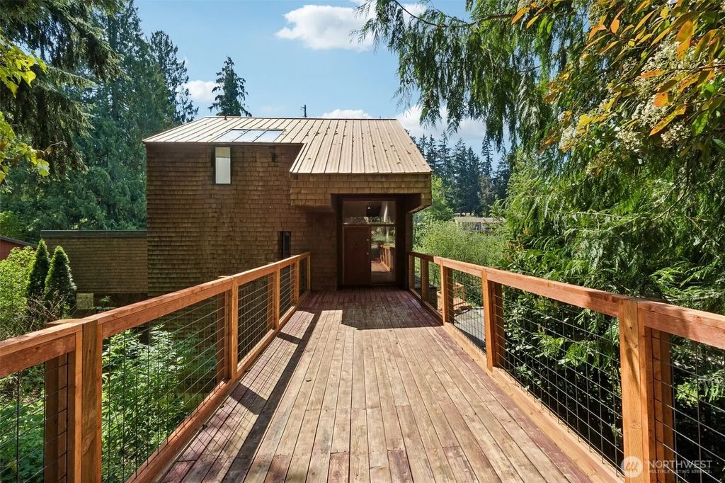 10702 Hill Terrace Sw Terrace Sw, Lakewood
